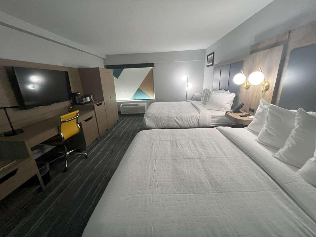 Best Western Plus Mobile Inn And Suites Rum bild