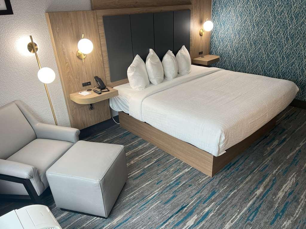 Best Western Plus Mobile Inn And Suites Rum bild