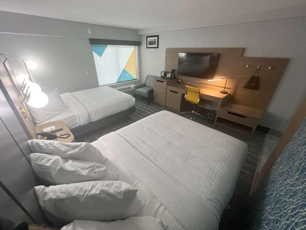 Best Western Plus Mobile Inn And Suites Rum bild