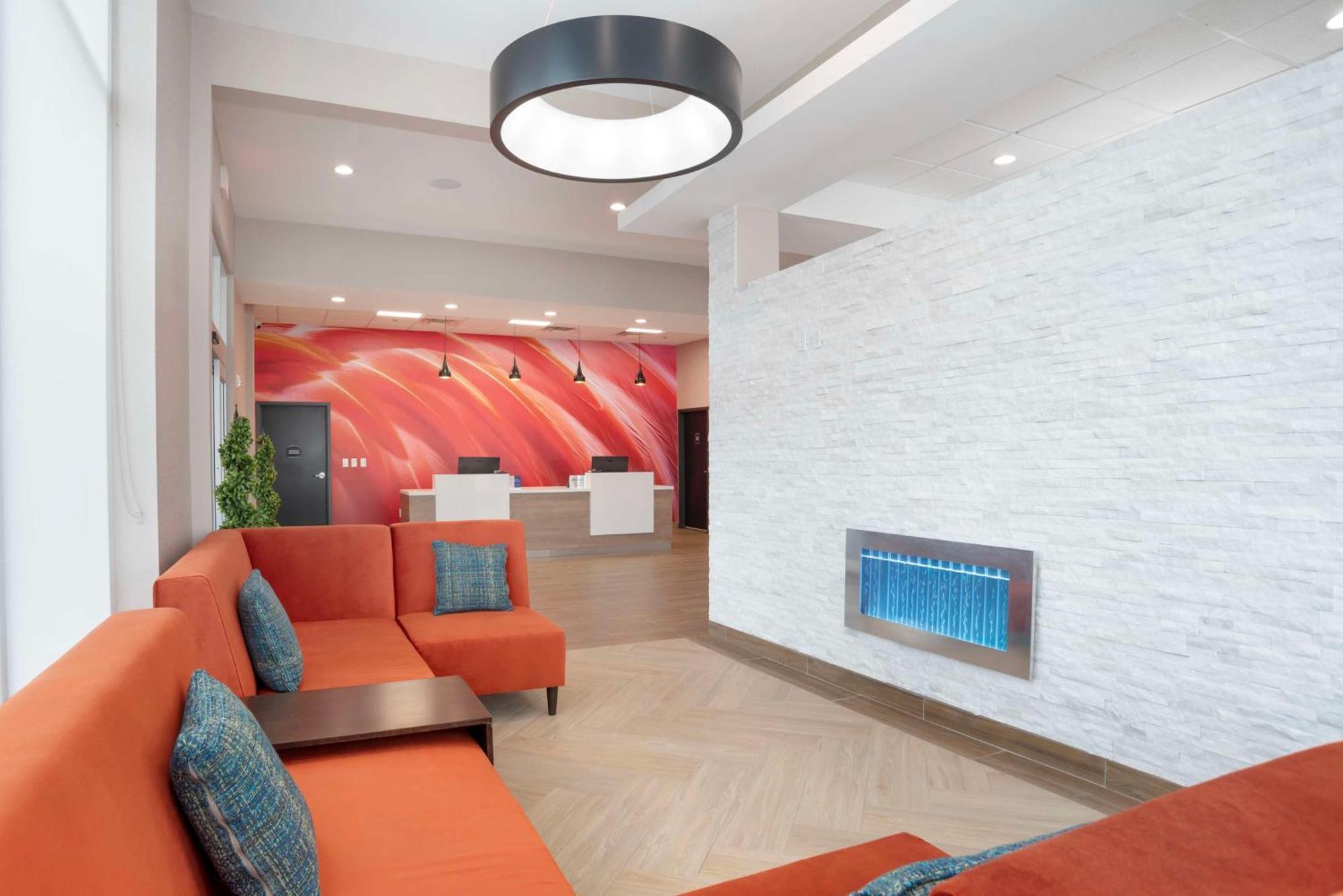 Best Western Plus Mobile Inn And Suites Exteriör bild